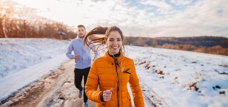 Hold hele kroppen i topform med træning og den rette hudpleje – hele året rundt!