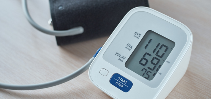 Hvor længe måler et blodtryksapparat korrekt?